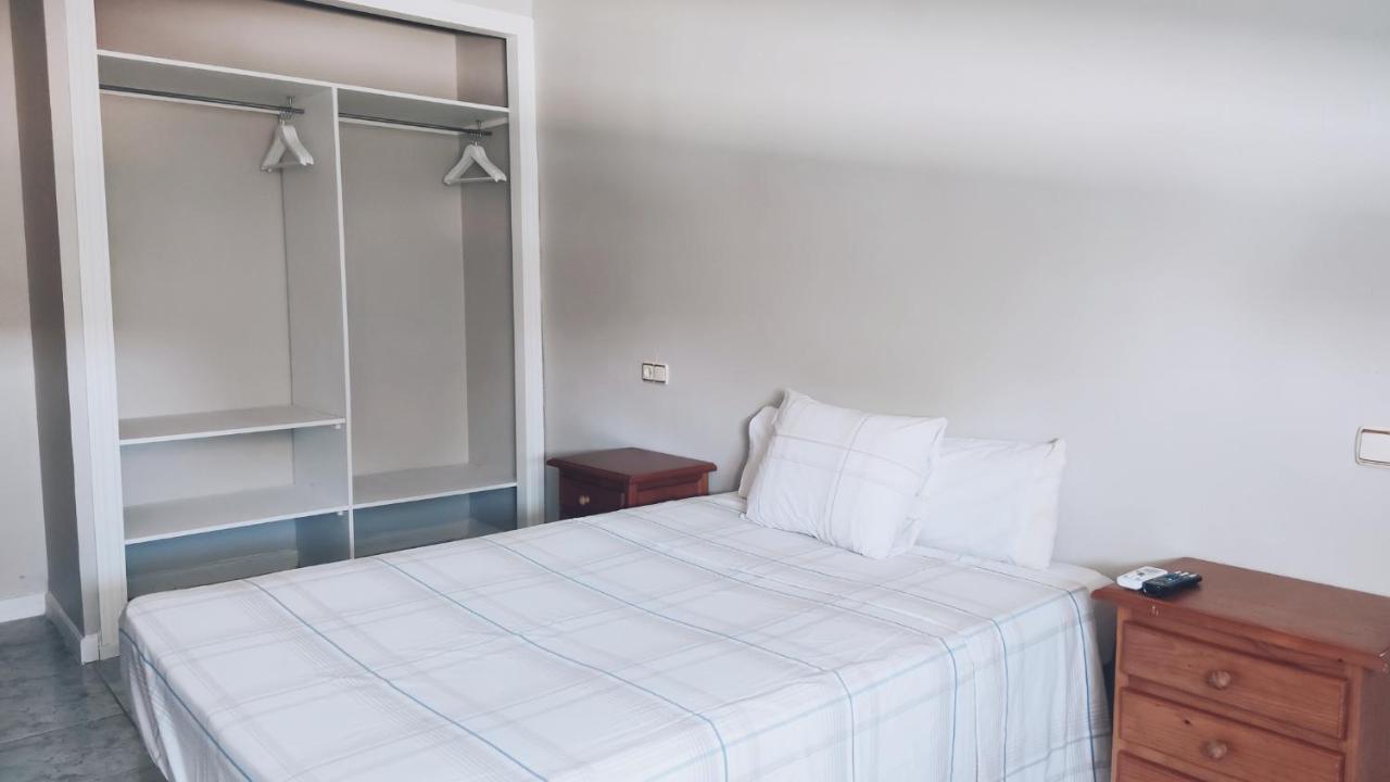 Hotel Oriana Badajoz Bagian luar foto