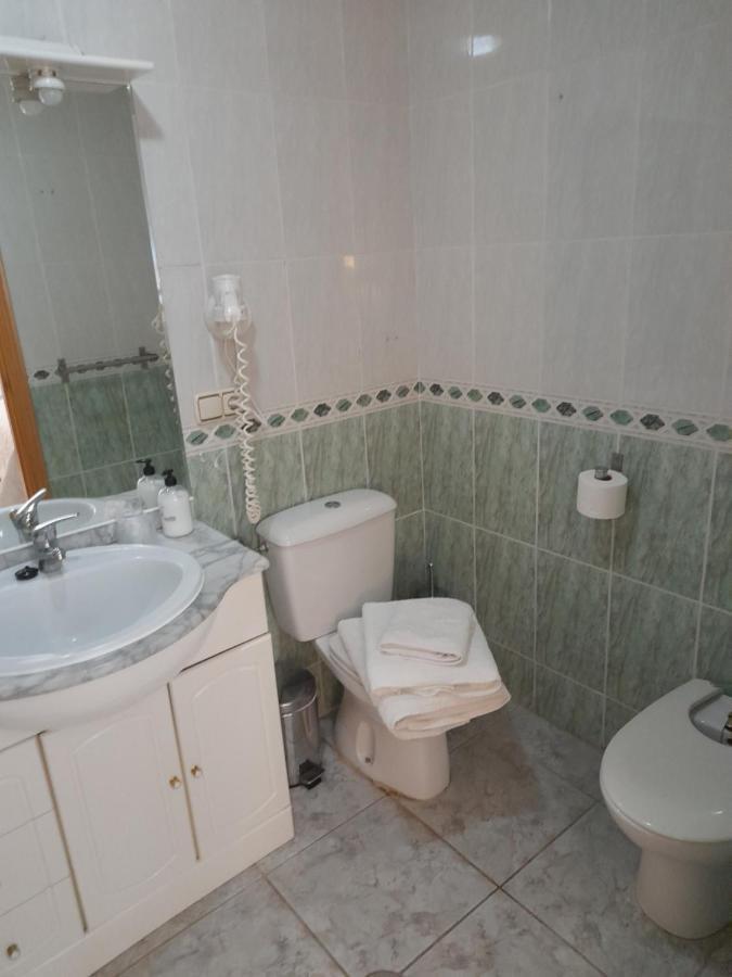 Hotel Oriana Badajoz Bagian luar foto