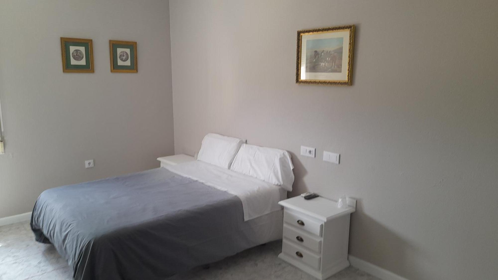 Hotel Oriana Badajoz Bagian luar foto